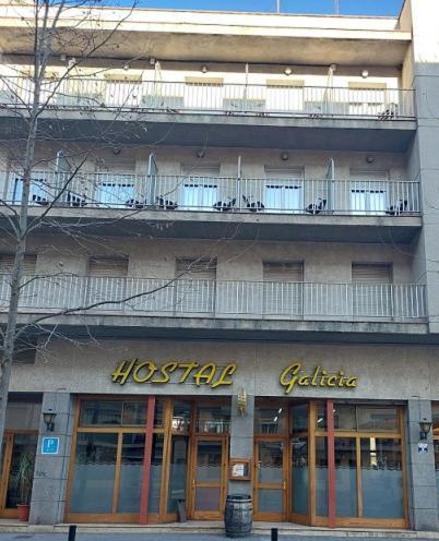 Hostal Galicia Hotel Figueres  Exterior foto